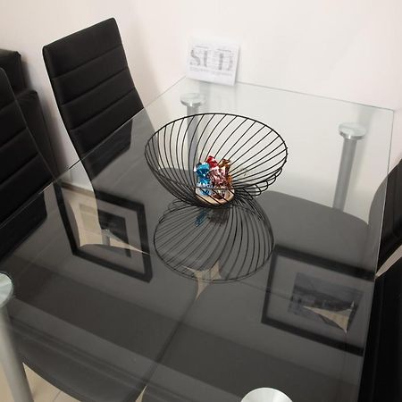 Nobel: Premium Two-Room Apartment In Bucharest'S City Center! Extérieur photo